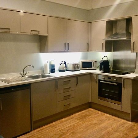 Stylish Flat In Yeovil Somerset Esterno foto