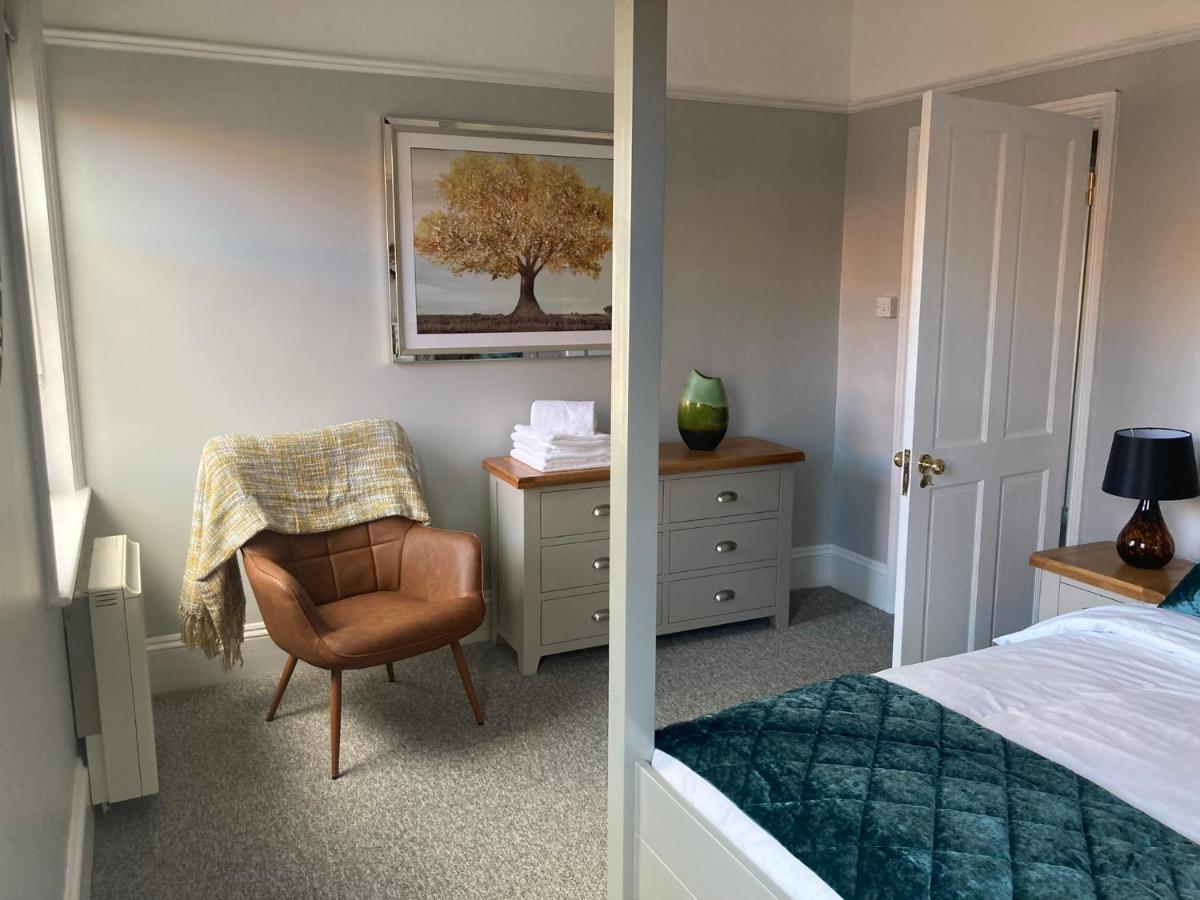Stylish Flat In Yeovil Somerset Esterno foto